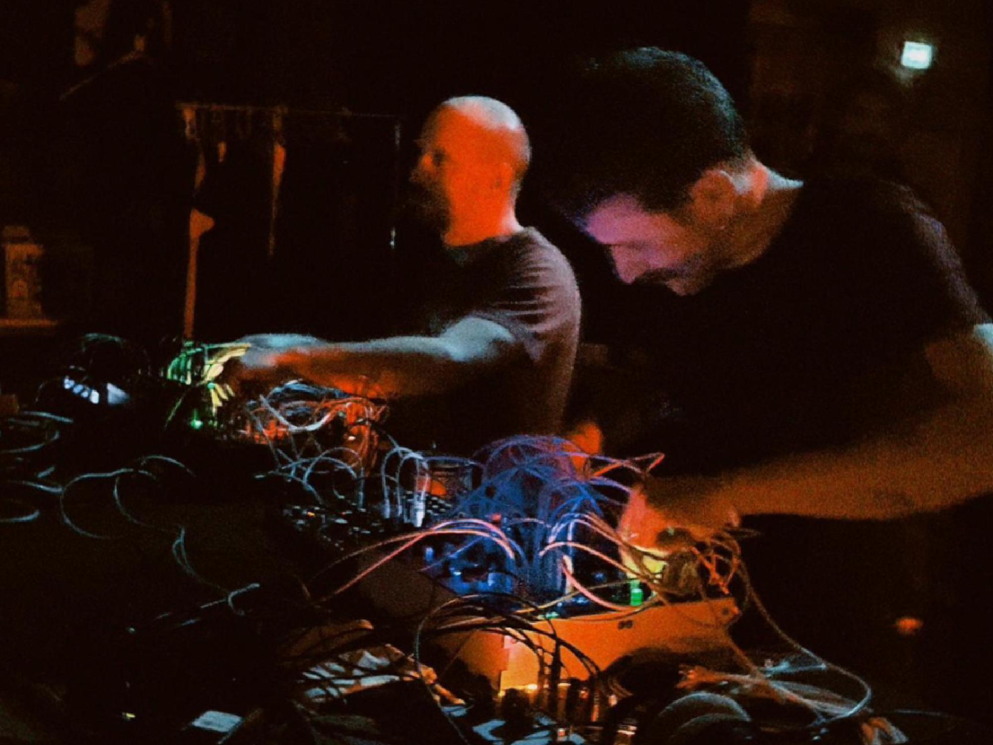 visuel ThomB X Syntonie